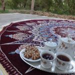 روفرشی گرد قطر ۲ متر رنگ زرشکی طرح خورشید - Image 2