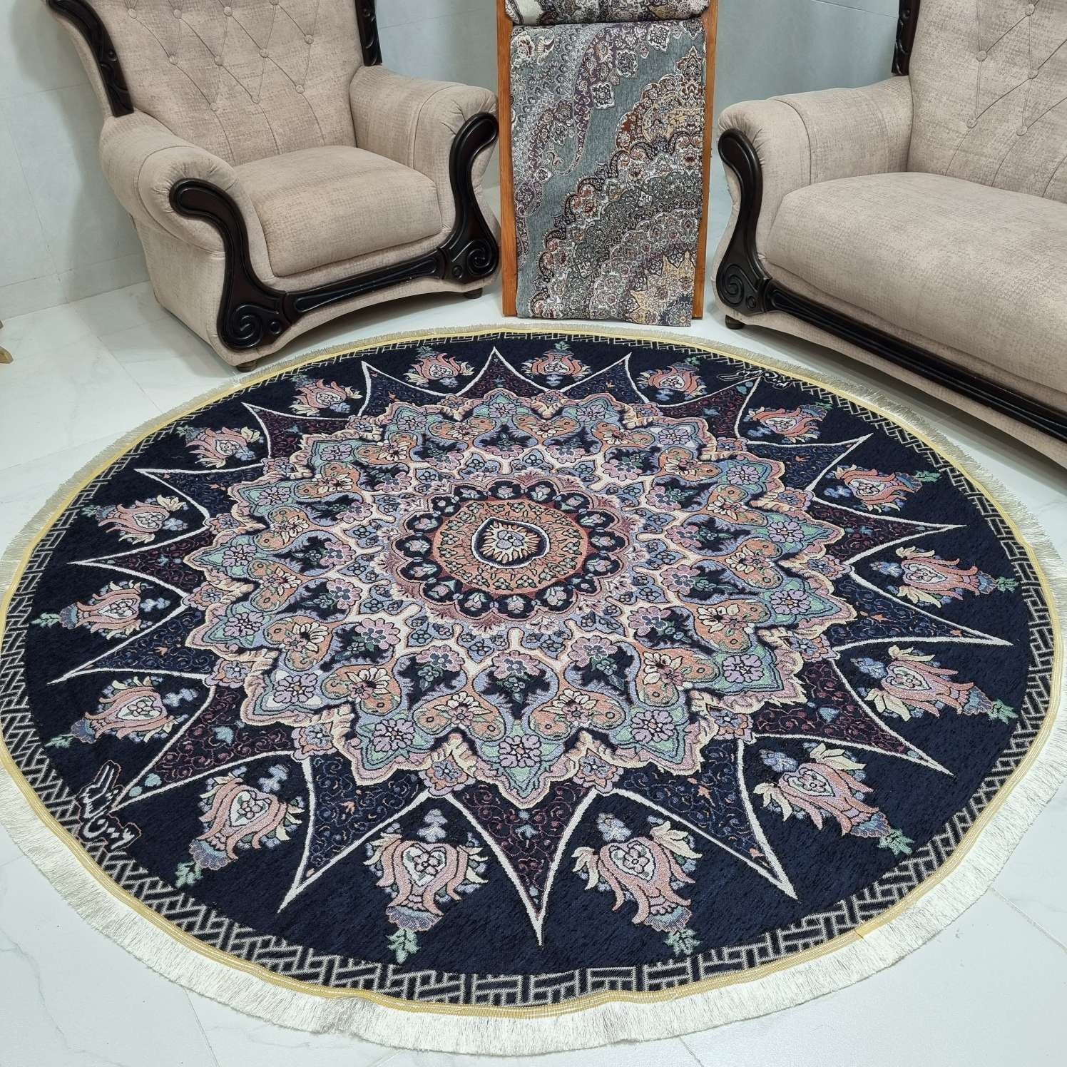 ObRqcBzXjdV46LOWpsRBiDTZ69vp2n0sPVNVmCe1WB6xk81clS.jpg رومیزی گرد قطر 2 متر رنگ سرمه ای