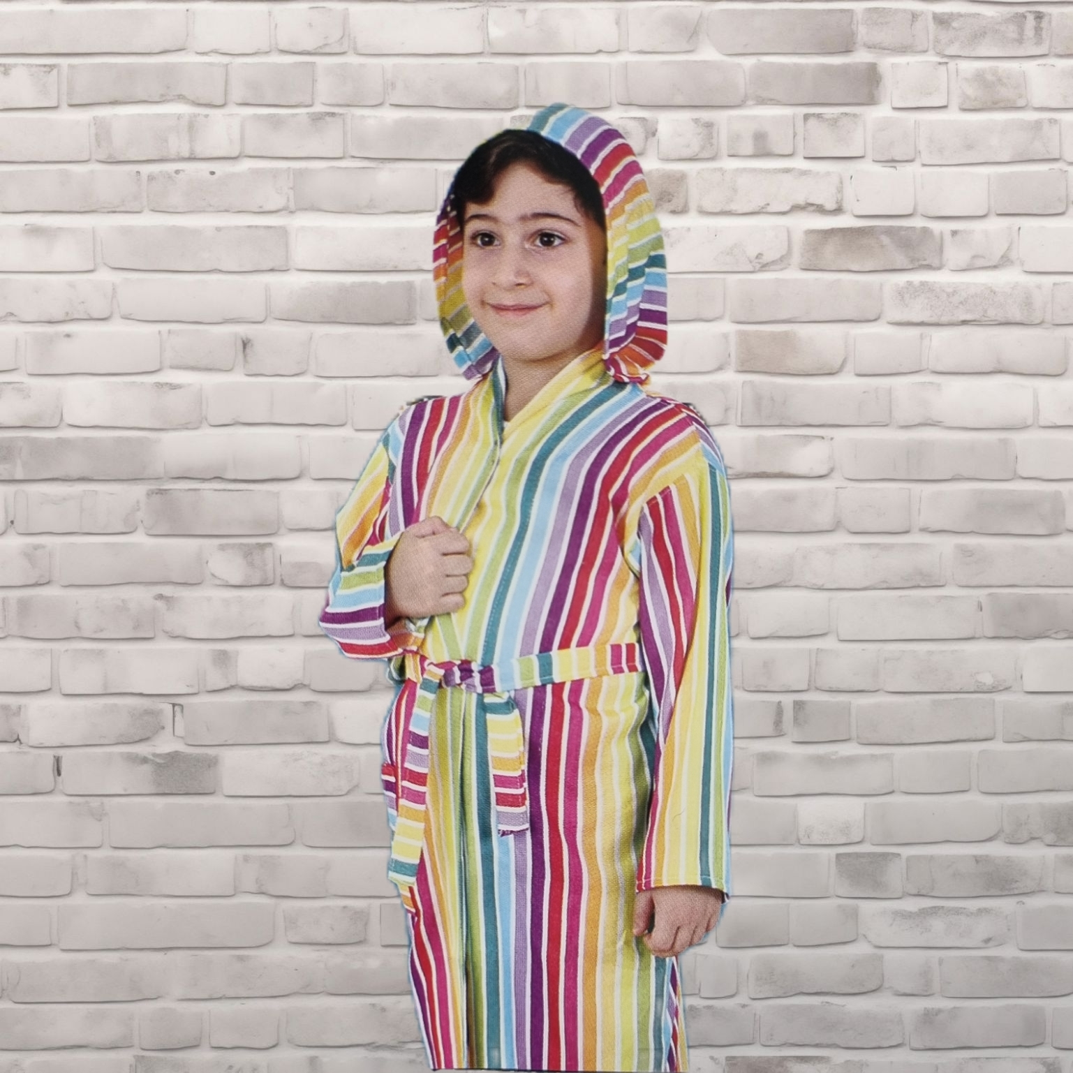 Picsart_24-12-24_14-40-03-874 حوله لباسی کودک قد 80 رنگین کمان