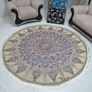 رومیزی روفرشی گرد 2 در 2 رنگ نخودی مخمل زرکدار